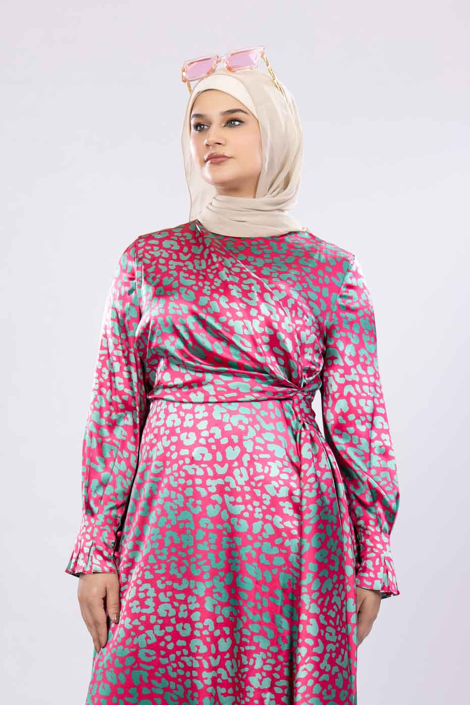 فستان