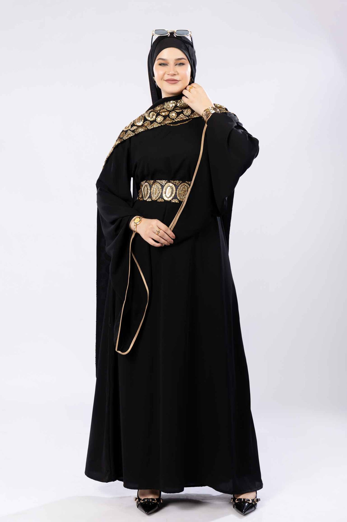 عبايه بدون طرحه