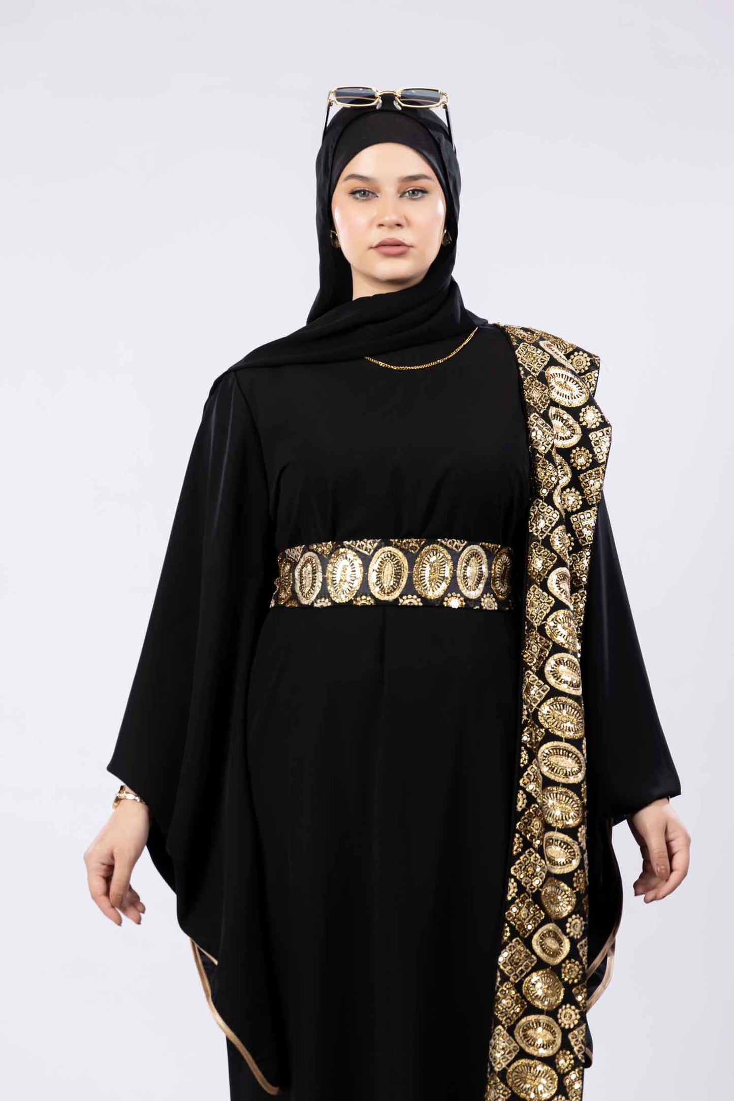عبايه بدون طرحه