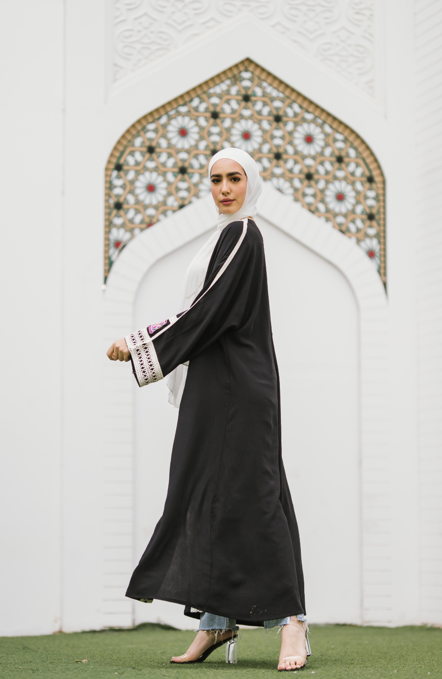 Black Embroidered Kaftan - BERIONY