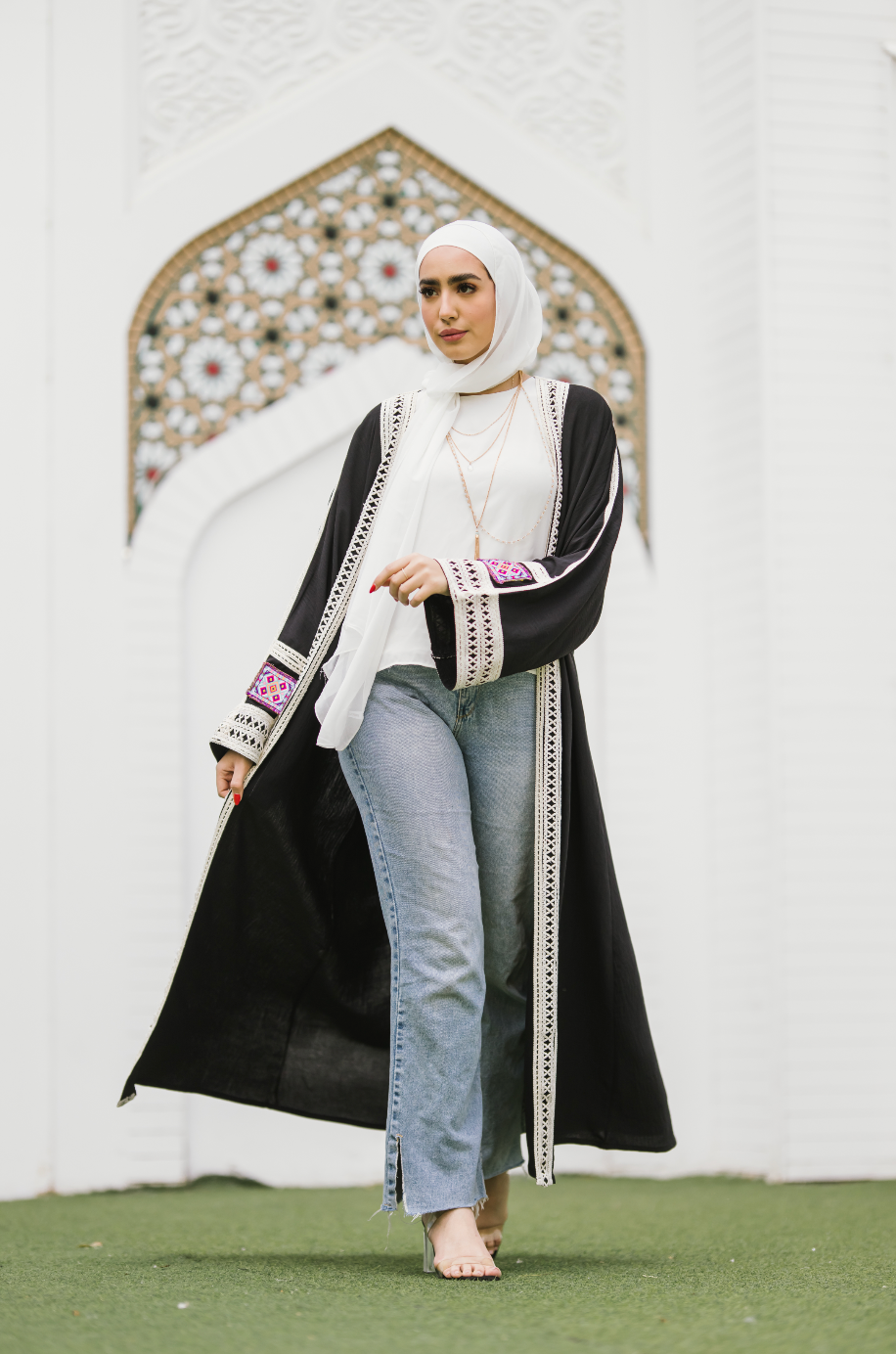 Black Embroidered Kaftan - BERIONY