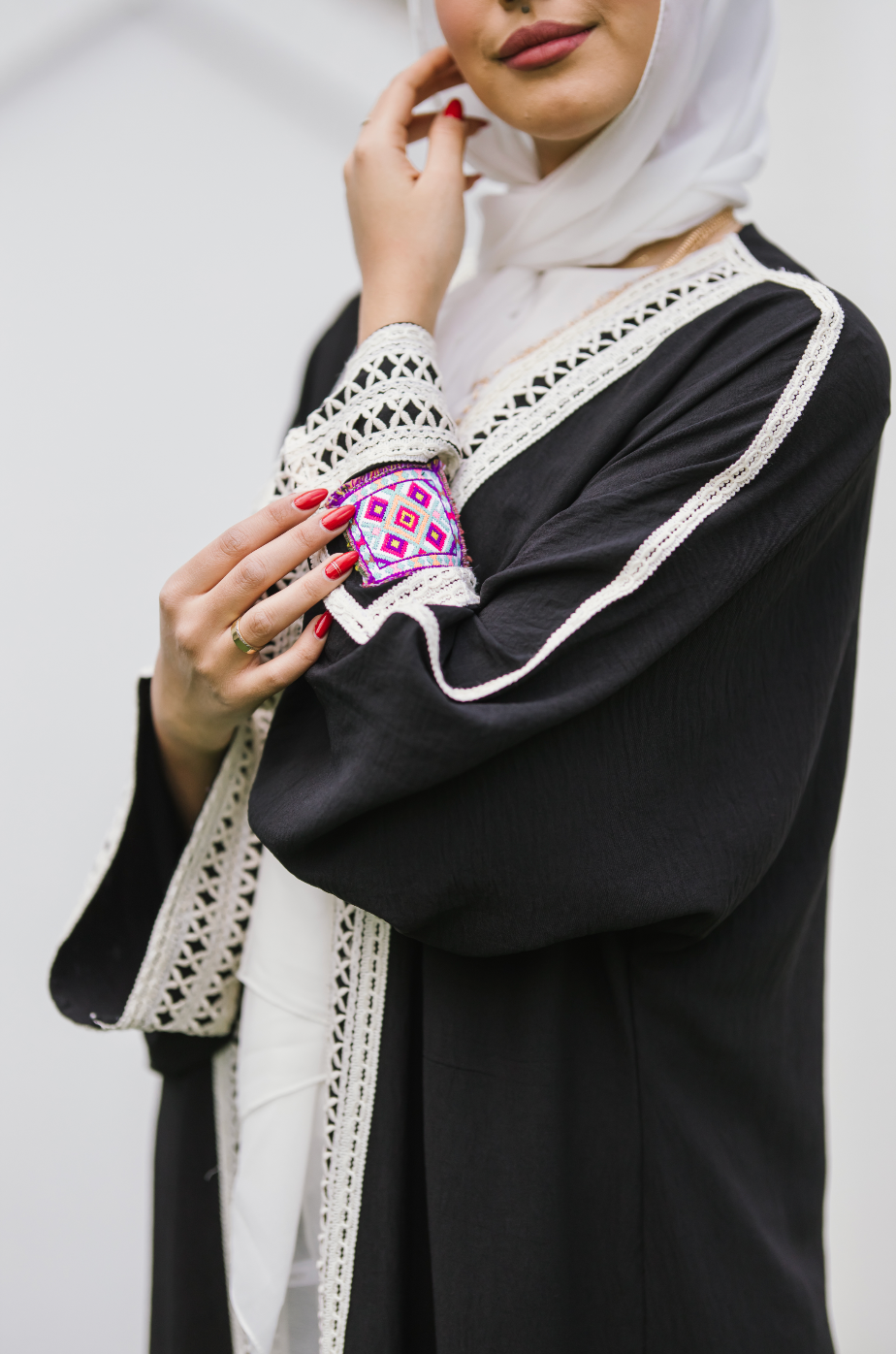 Black Embroidered Kaftan - BERIONY