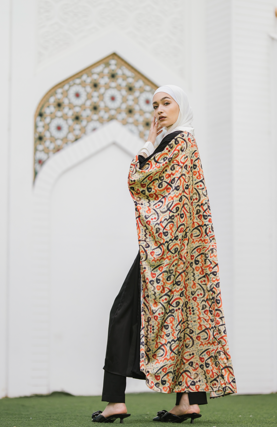 Kalemat - Arabic Pattern Kaftan - BERIONY