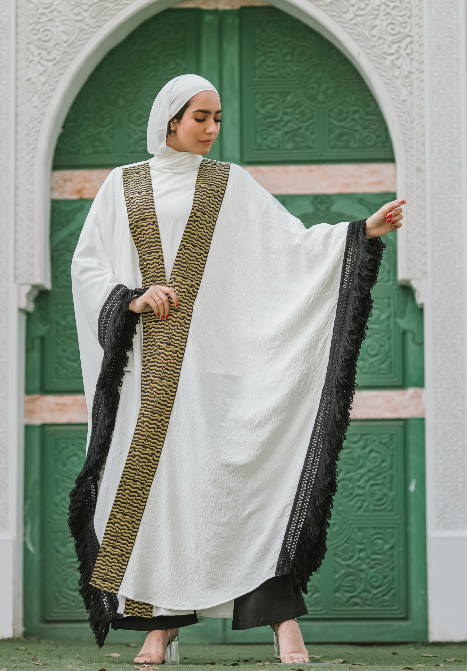 Gold pattern strip Kaftan - BERIONY