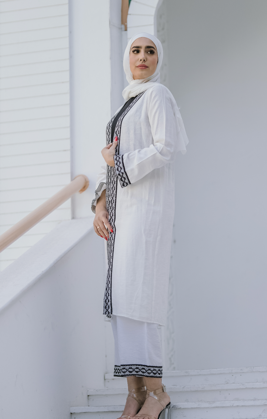Embroidered two pieces Set - BERIONY