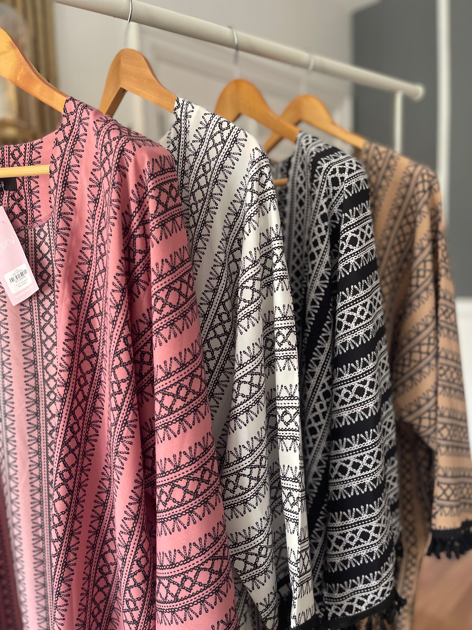 Short Cardigan - BERIONY